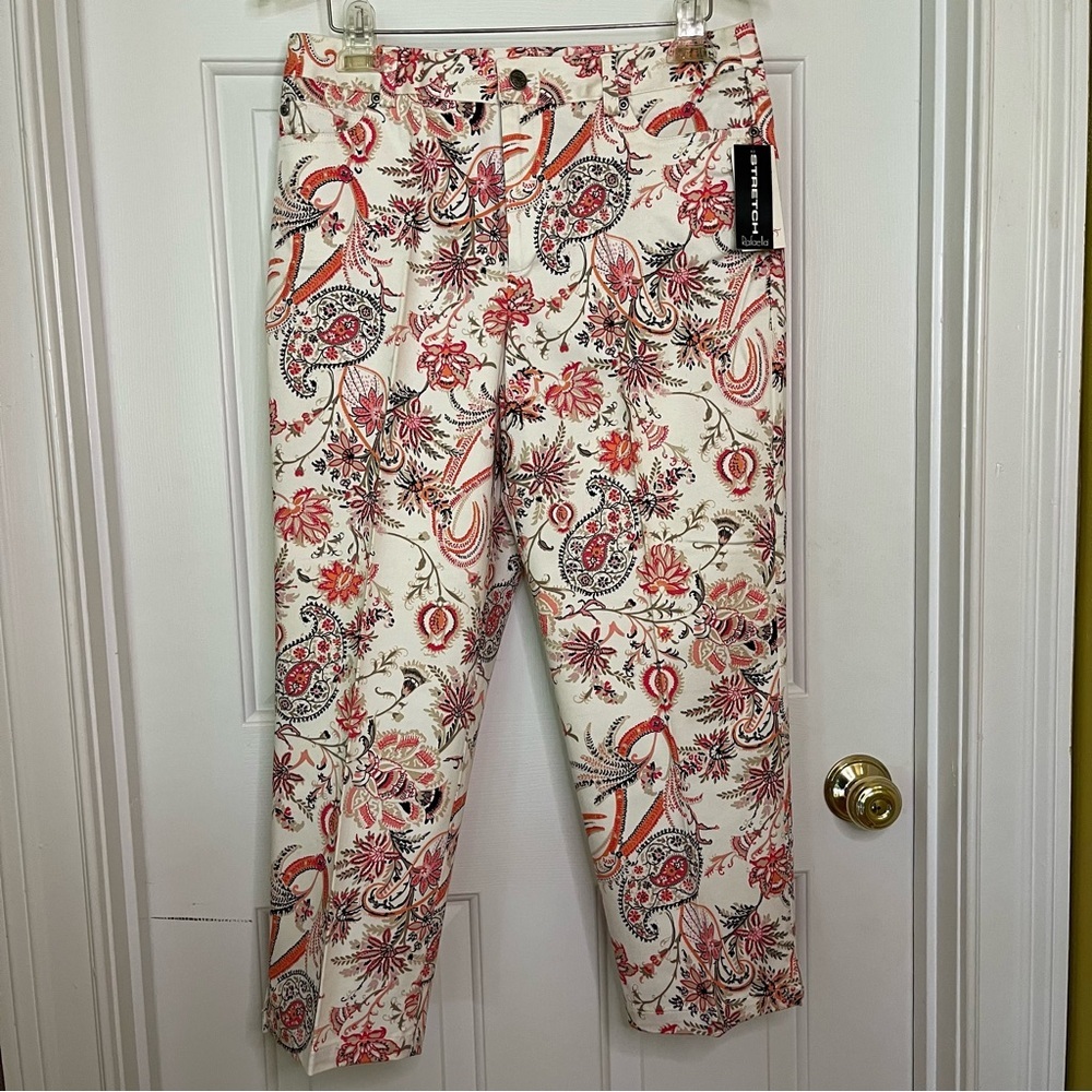 Rafaella Women's Stretch Paisley Floral Cropped Capris Pants - Red, Pink,Orange